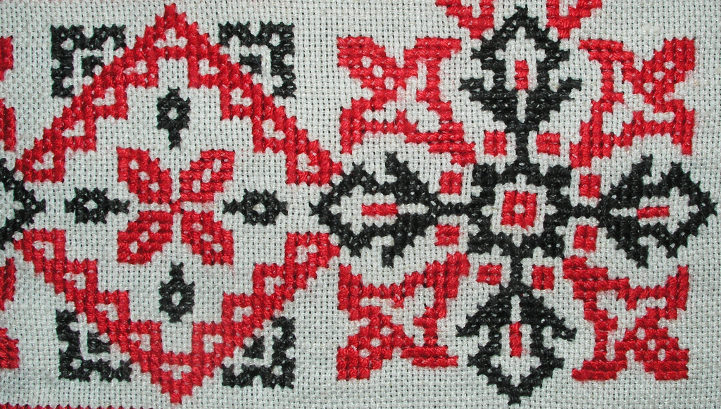 Scross stitch example.